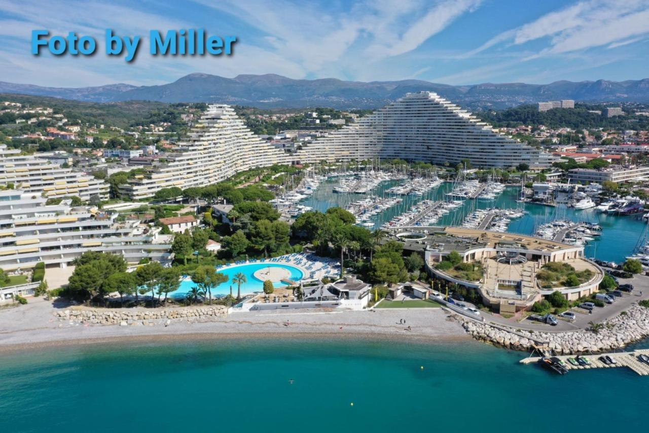 Apartments At Commodoro Villeneuve-Loubet Luaran gambar